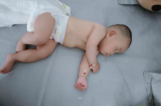 汉中宝宝尿有泡沫怎么回事